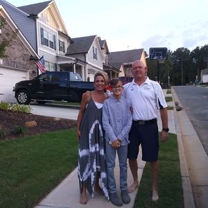 Meet your Posher, Dale-renee